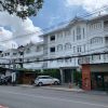 ขายที่ดินพร้อมโรงแรม ย่านช้างม่อย ทำเลทองสุดๆ พร้อมอาคารพาณิชย์สำหรับปล่อยเช่า รวมพื้นที่ใช้สอยประมาณ 800 ตรม.